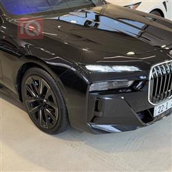 بي ام دبليو الفئة 7